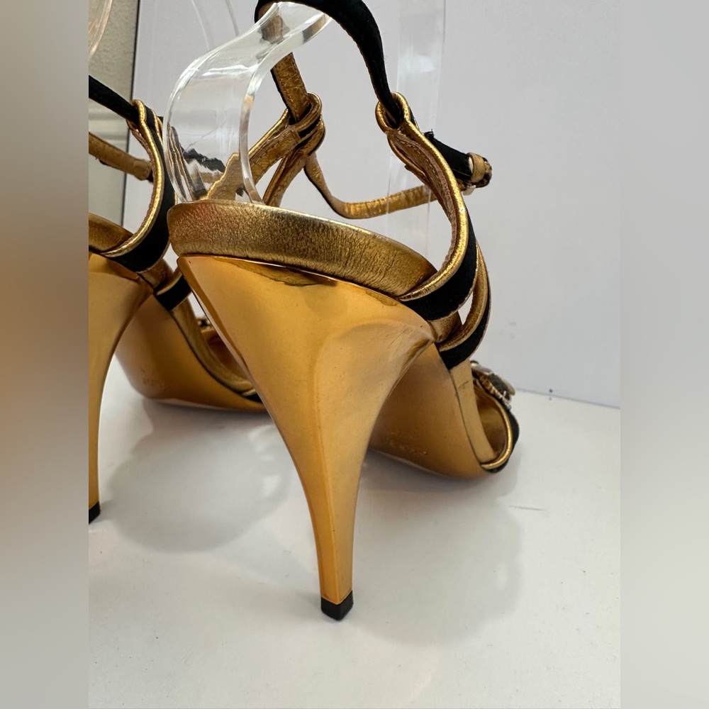 Gucci Bee Satin Heels Black Gold Strappy Sandals Ankle Strap Pumps Sz 9.5 - Picture 10 of 13